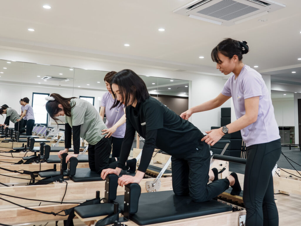 【徹底比較】ピラティスとヨガの違いとは？目的別の効果とあなたに合う選び方